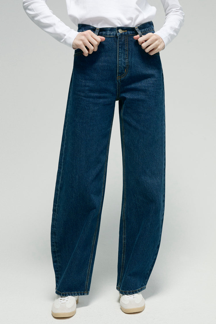 Slope Curve High-Rise Wide-Leg Jeans