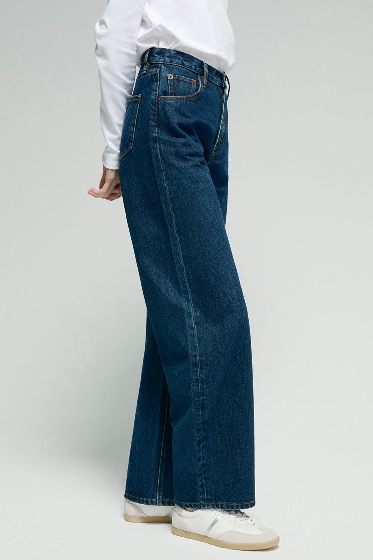 Slope Curve High-Rise Wide-Leg Jeans
