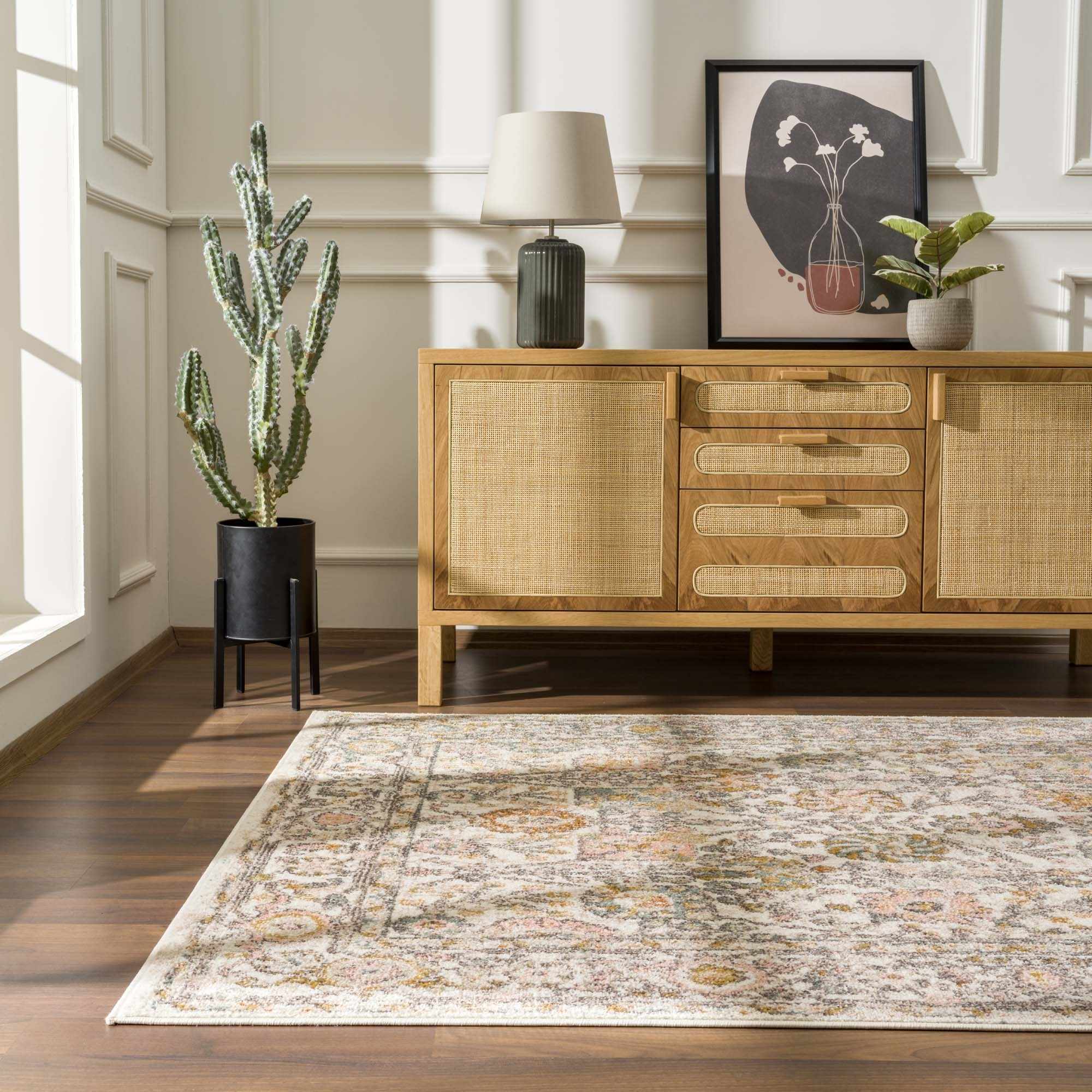 Herstmonceux Traditional Area Rug — Warm, Vintage-Inspired Pile