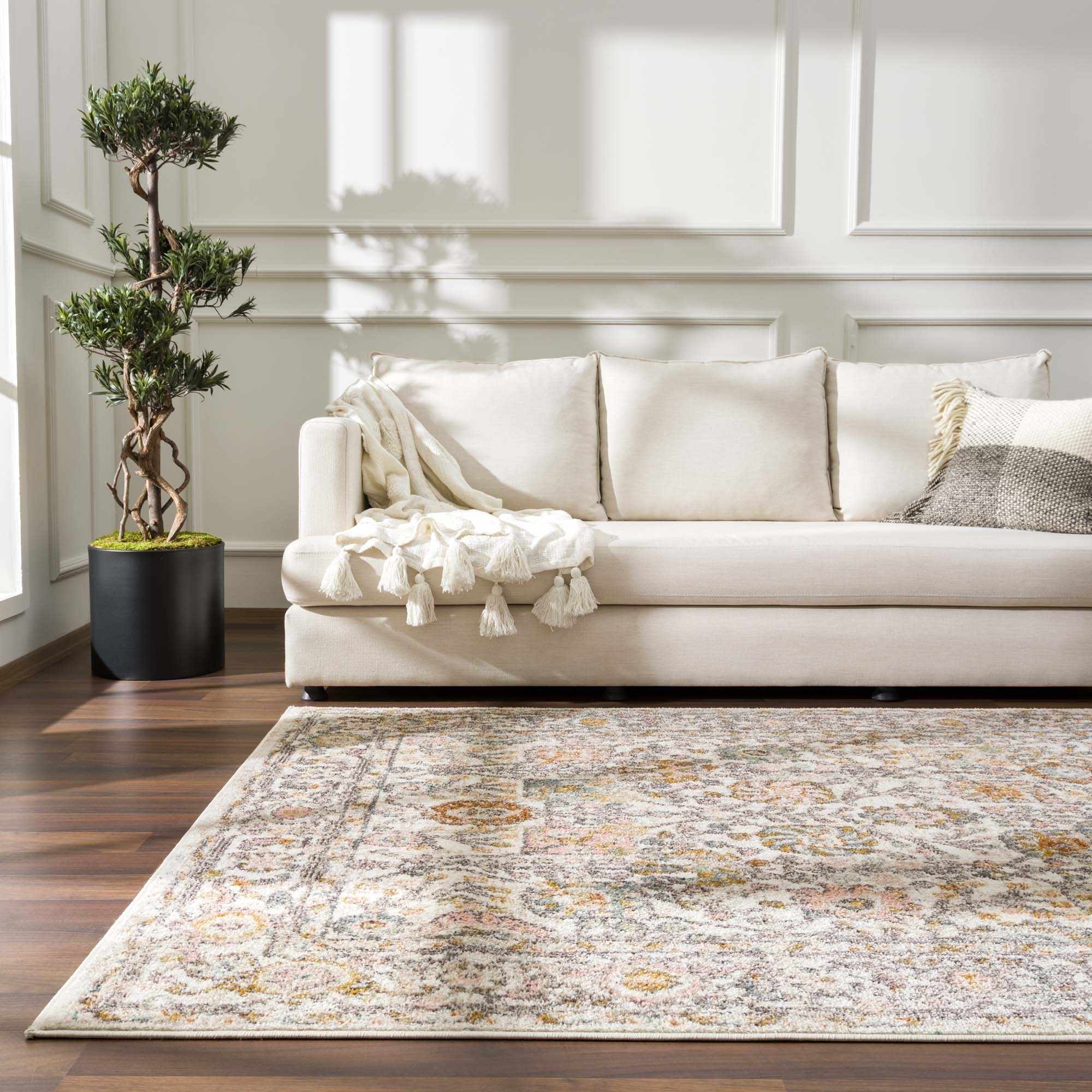 Herstmonceux Traditional Area Rug — Warm, Vintage-Inspired Pile