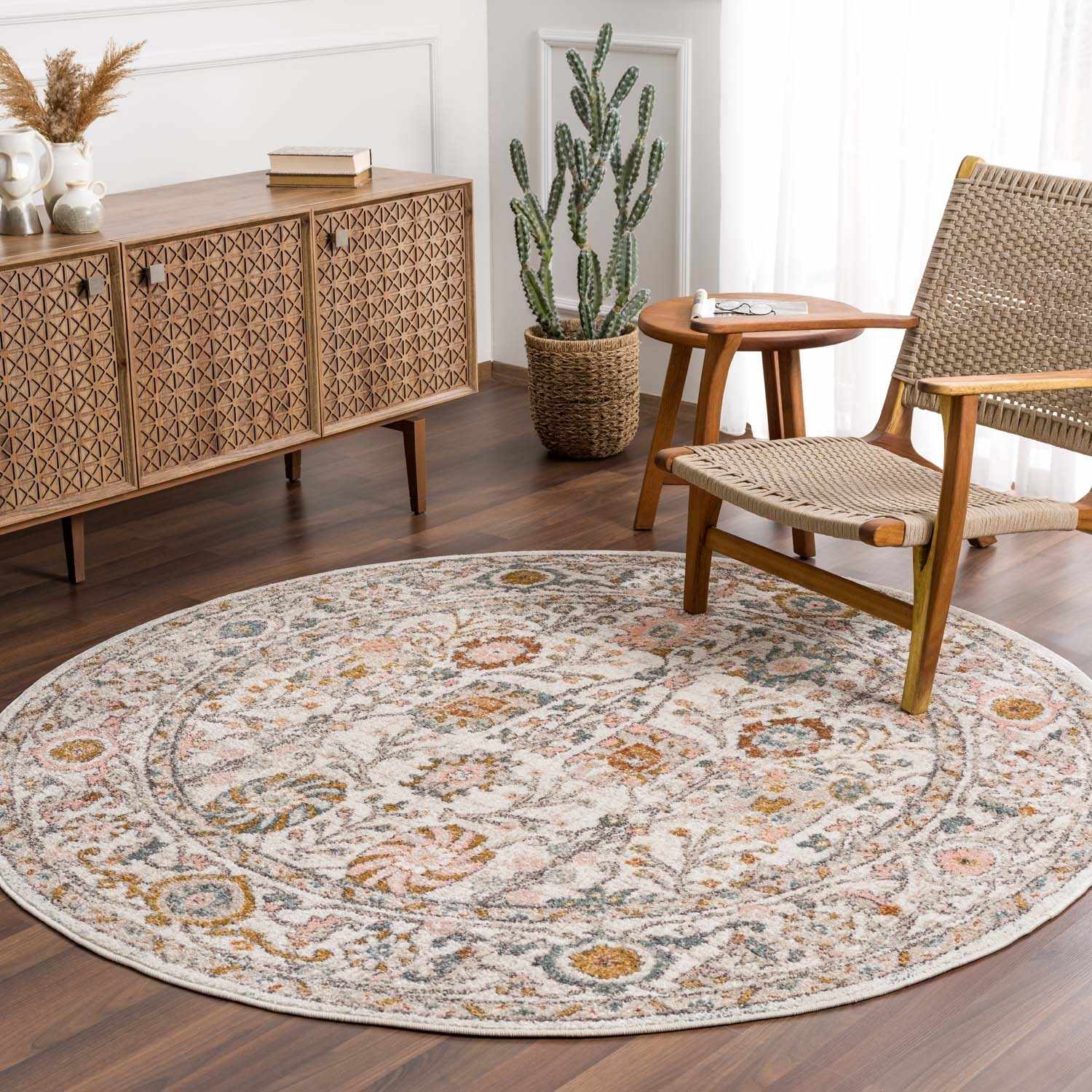 Herstmonceux Traditional Area Rug — Warm, Vintage-Inspired Pile