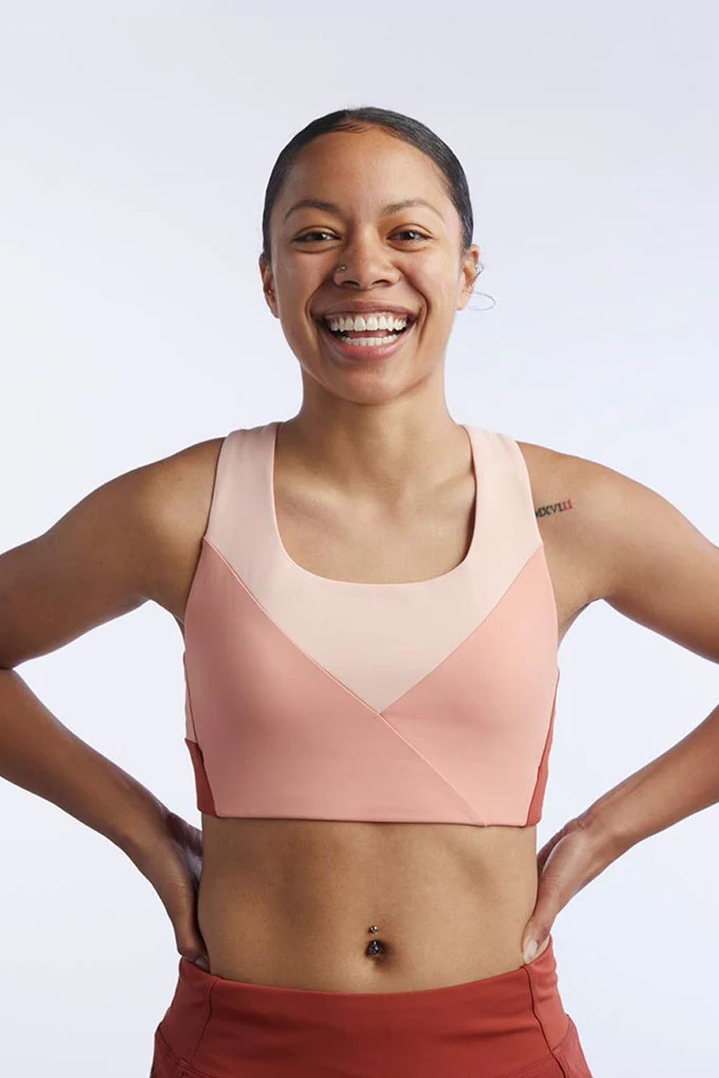 Pionxr Color-Block Bra Top — High-Impact Studio Style