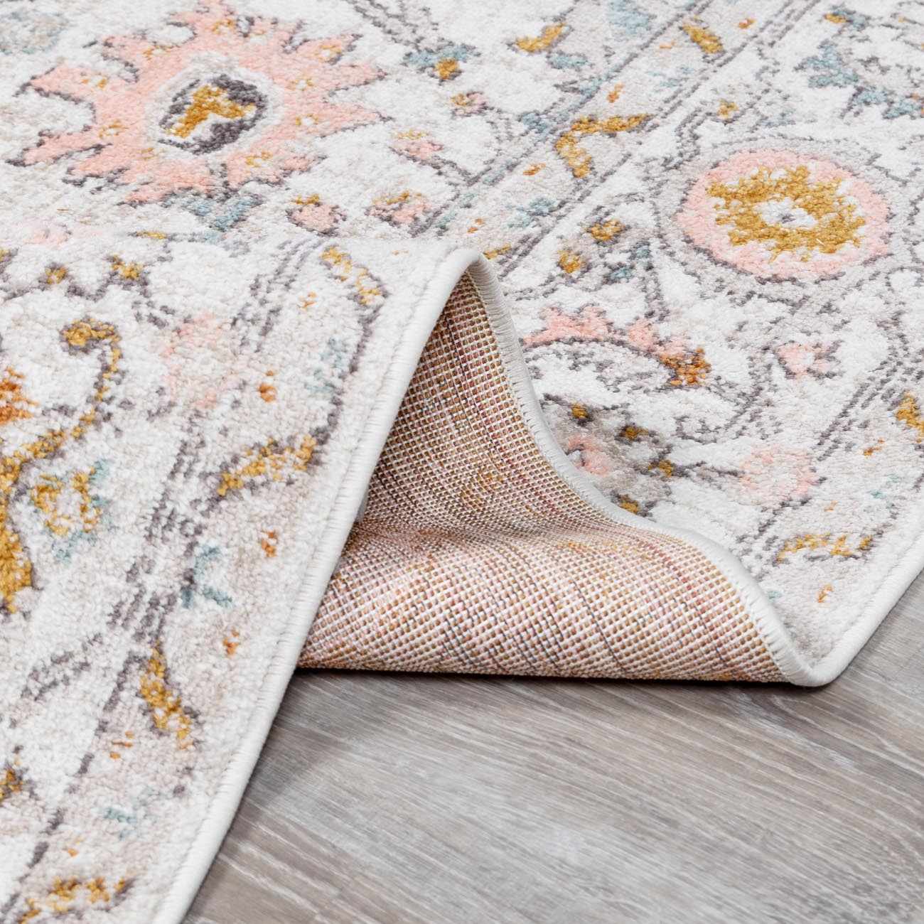 Herstmonceux Traditional Area Rug — Warm, Vintage-Inspired Pile