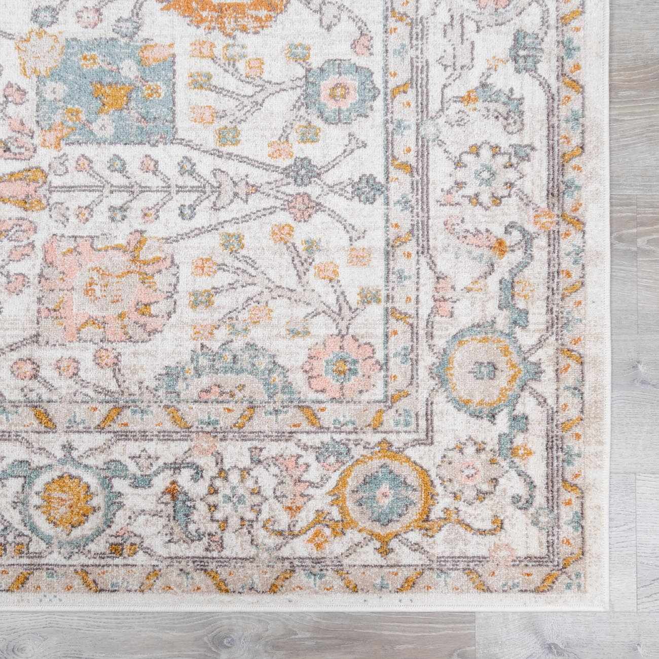 Herstmonceux Traditional Area Rug — Warm, Vintage-Inspired Pile