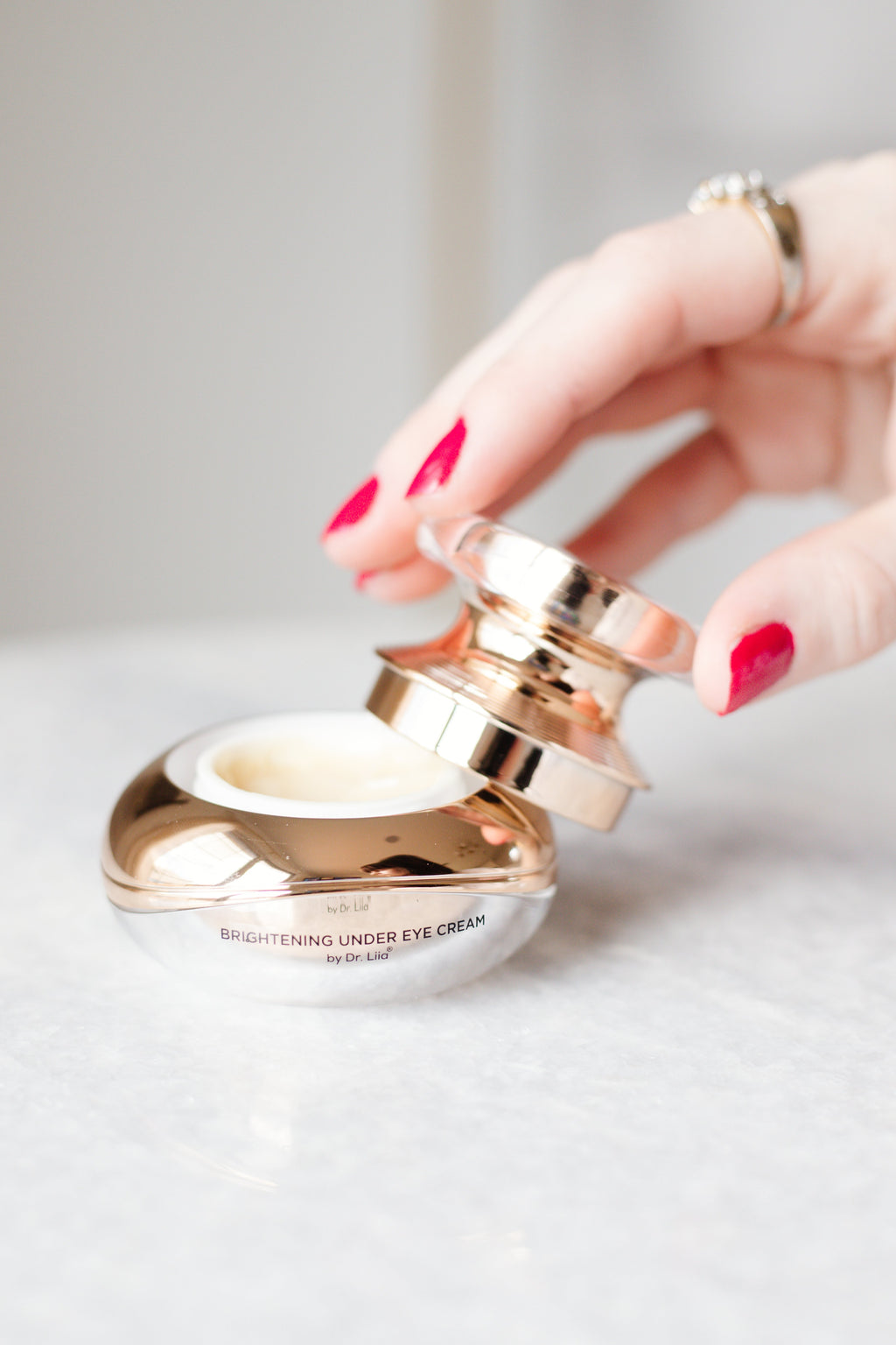 EpiLynx peptide eye cream tube on a clean white surface, hypoallergenic vegan under-eye treatment