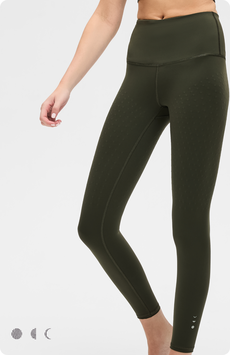 L'Original lymphatic compression leggings in a sculpting high-waist silhouette with MicroPerle bead detail along the thigh