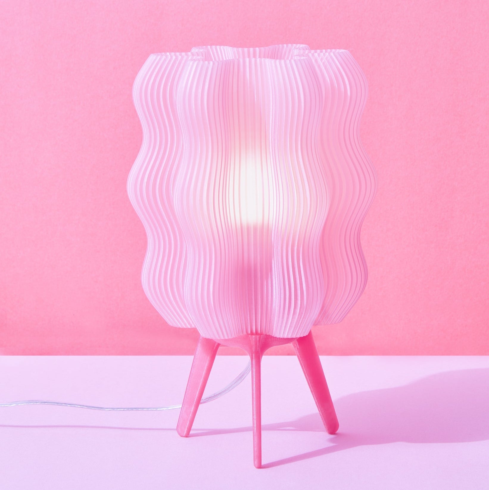 Wavy Sculptural Table Lamp | Recycled Plastic