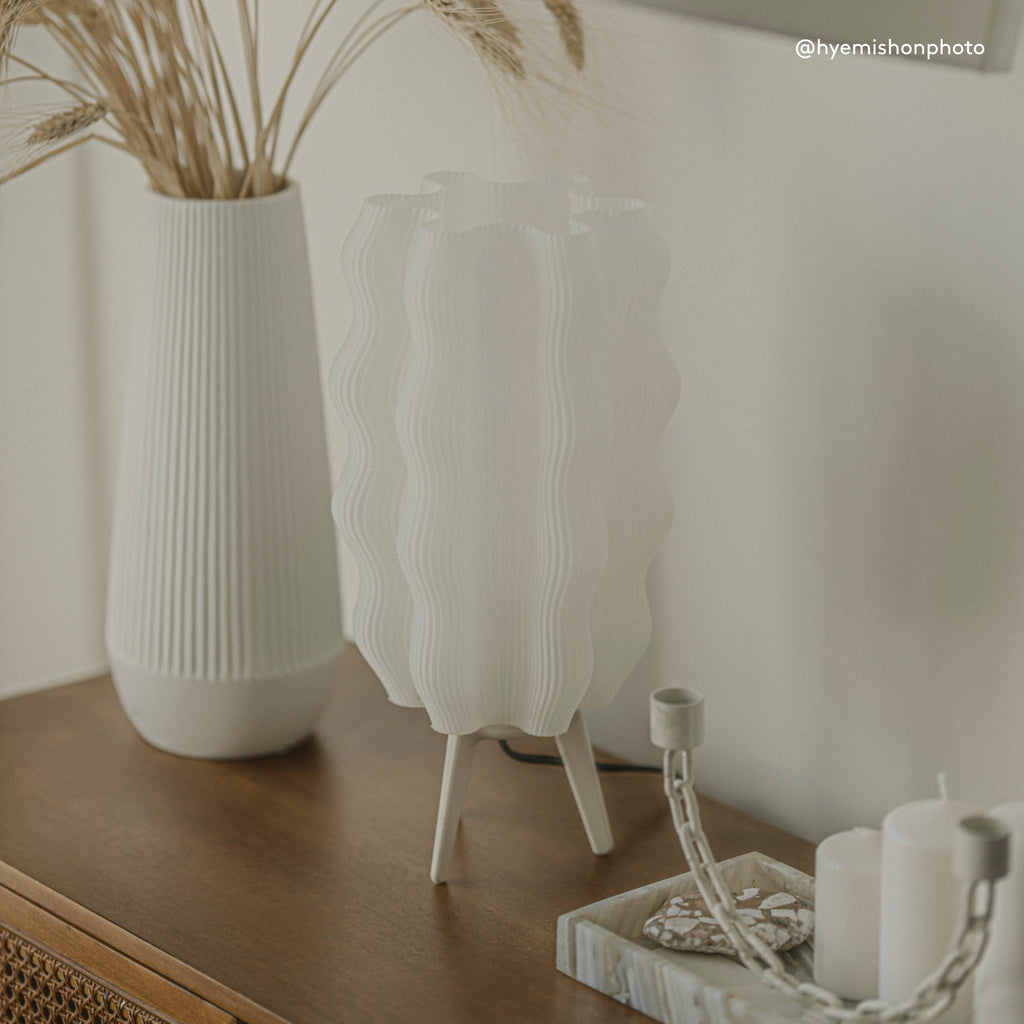 Wavy Sculptural Table Lamp | Recycled Plastic