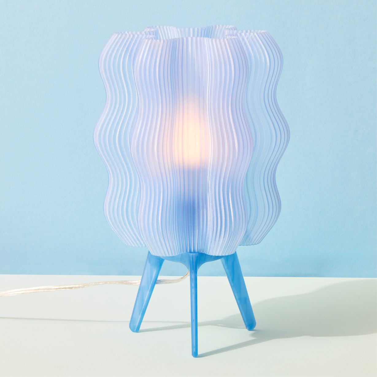 Wavy Sculptural Table Lamp | Recycled Plastic